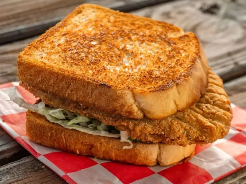 2M’s Malt & Burger Mart