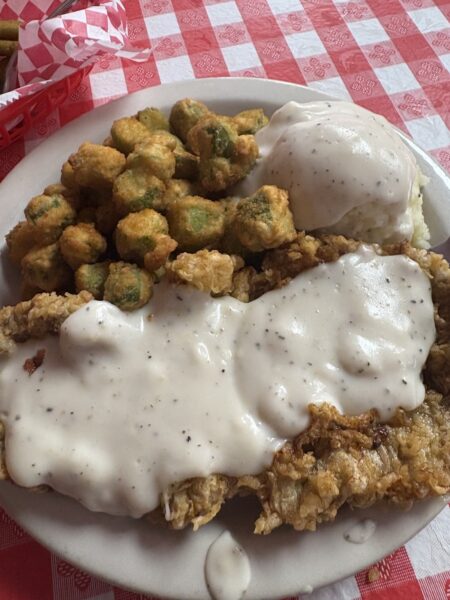 Roper's Country Store & Cafe