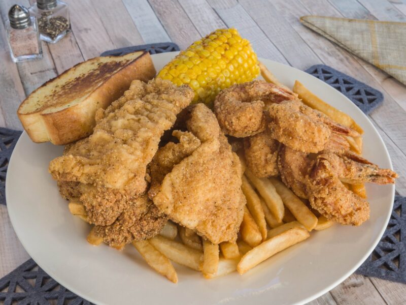 LA Cajun Table