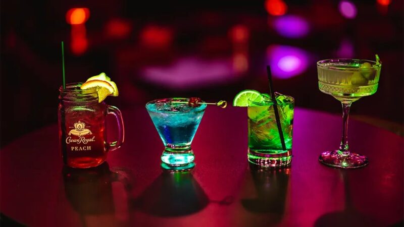 Midpoint Bar and Eatery