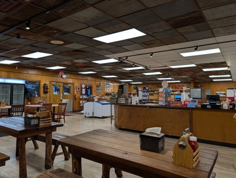 Dozier's BBQ & Meat Market